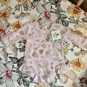 Kate Quinn Curry deer ruffle leg